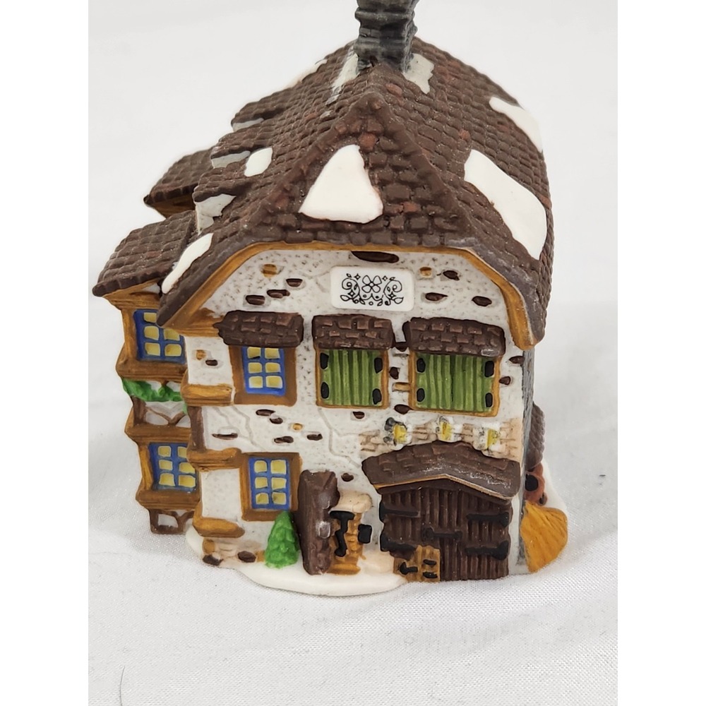 Dept 56 Sir John Falstaff Inn 1995 Charles Dickens Heritage Ornament Vintage Box - Picture 7 of 7
